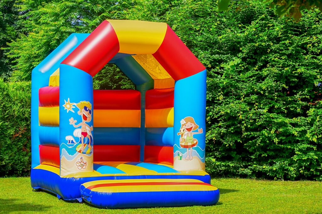 bouncy castle, air cushion, inflatable-3466291.jpg